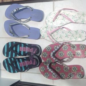 Flip Flop Bundle - Four pairs mixed brands